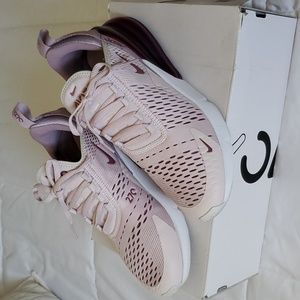 Women's Nike Air Max 270